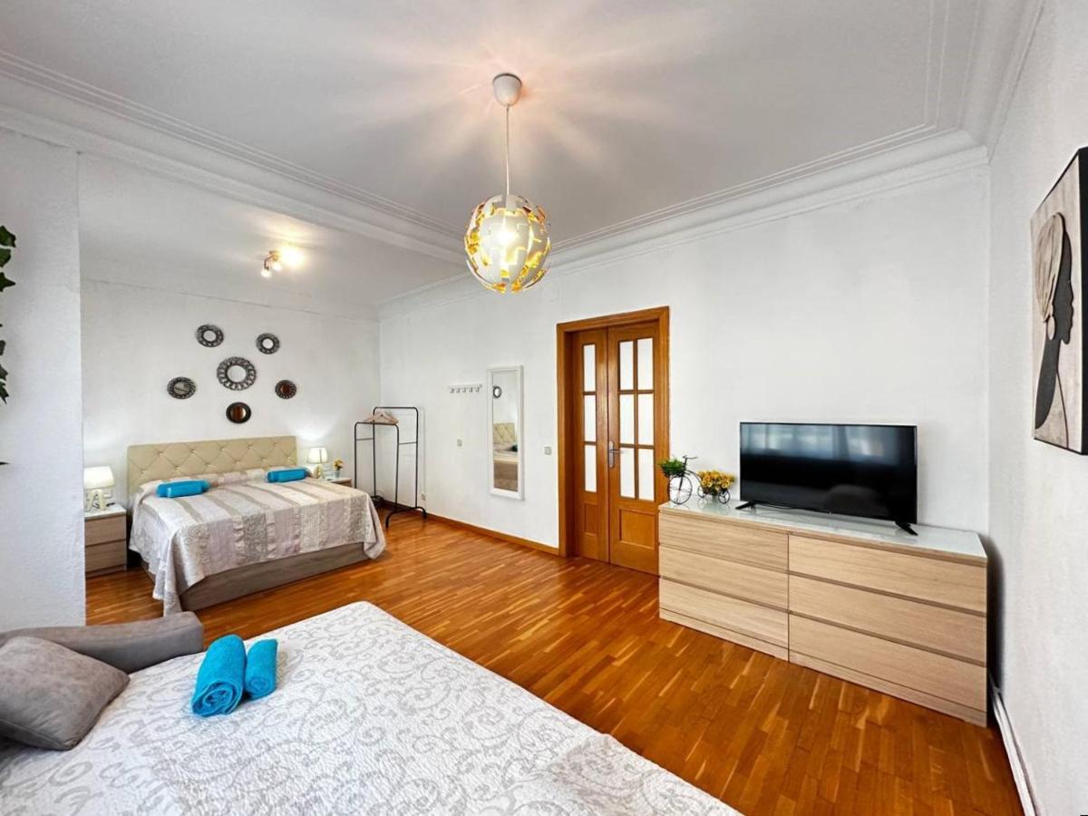 Habitaciones Acogedoras Барселона Экстерьер фото