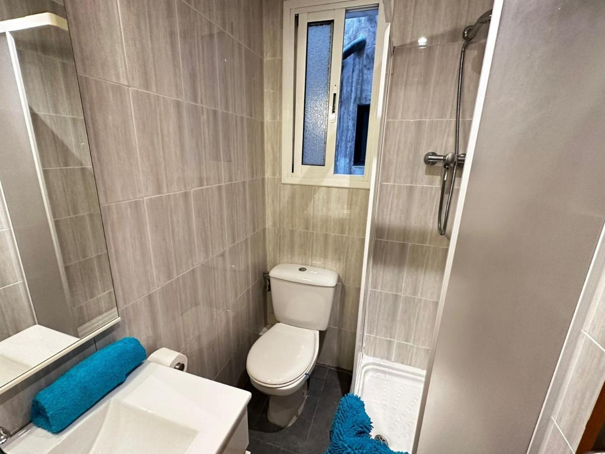 Habitaciones Acogedoras Барселона Экстерьер фото