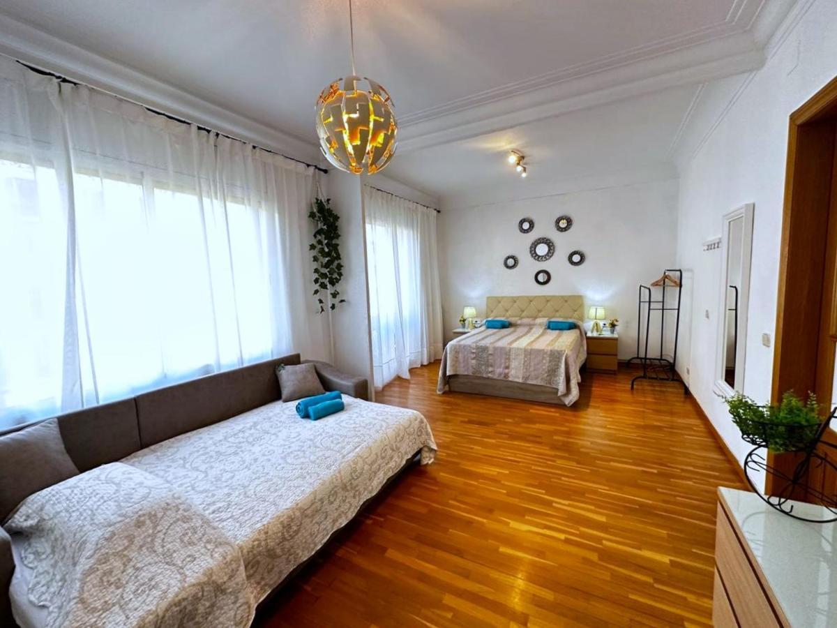 Habitaciones Acogedoras Барселона Экстерьер фото